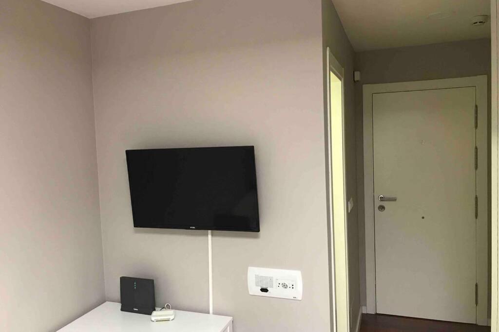 Апартаменты Loft Con Entrada Autonoma/Terraza/Wifi En Centro Ла-Корунья Экстерьер фото